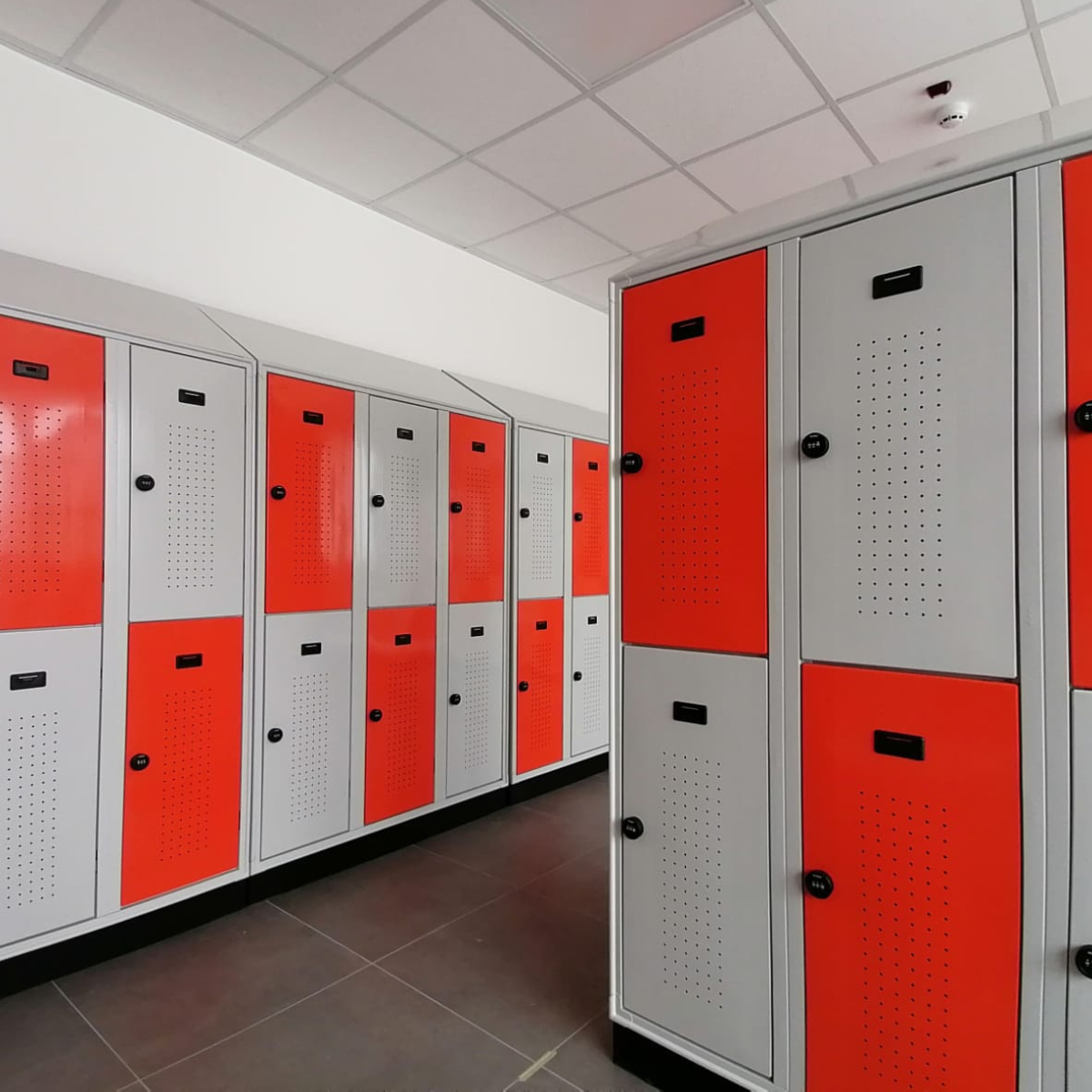Gli Armadietti Metallici sono la scelta perfetta per l’arredo